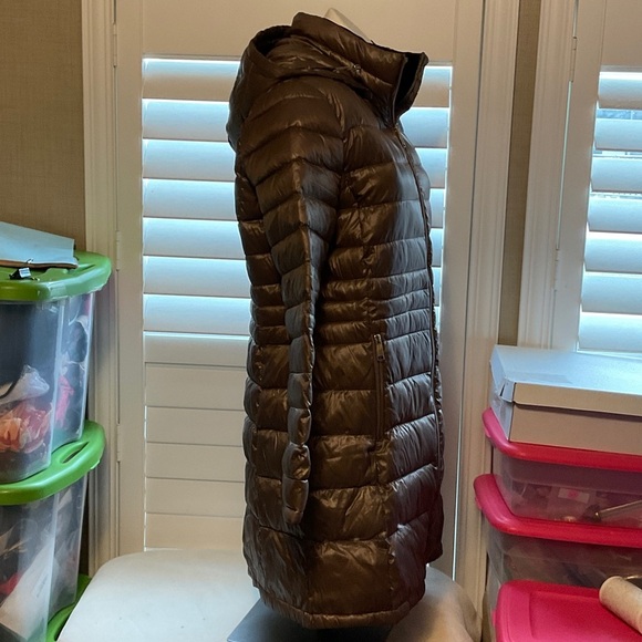 Andrew Marc Chocolate Puffer Jacket - Picture 3 of 9